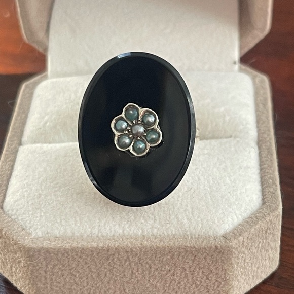 Antique Victorian style black onyx & pearl solid sterling silver size 6.75 ring - Picture 3 of 10